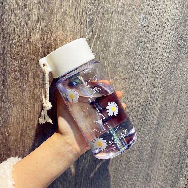 

500ML Small Daisy Portable Frosted Water Bottle With Hand Rope Kid Student Water Cup High Temperature Resistance Travel Tea Cup
