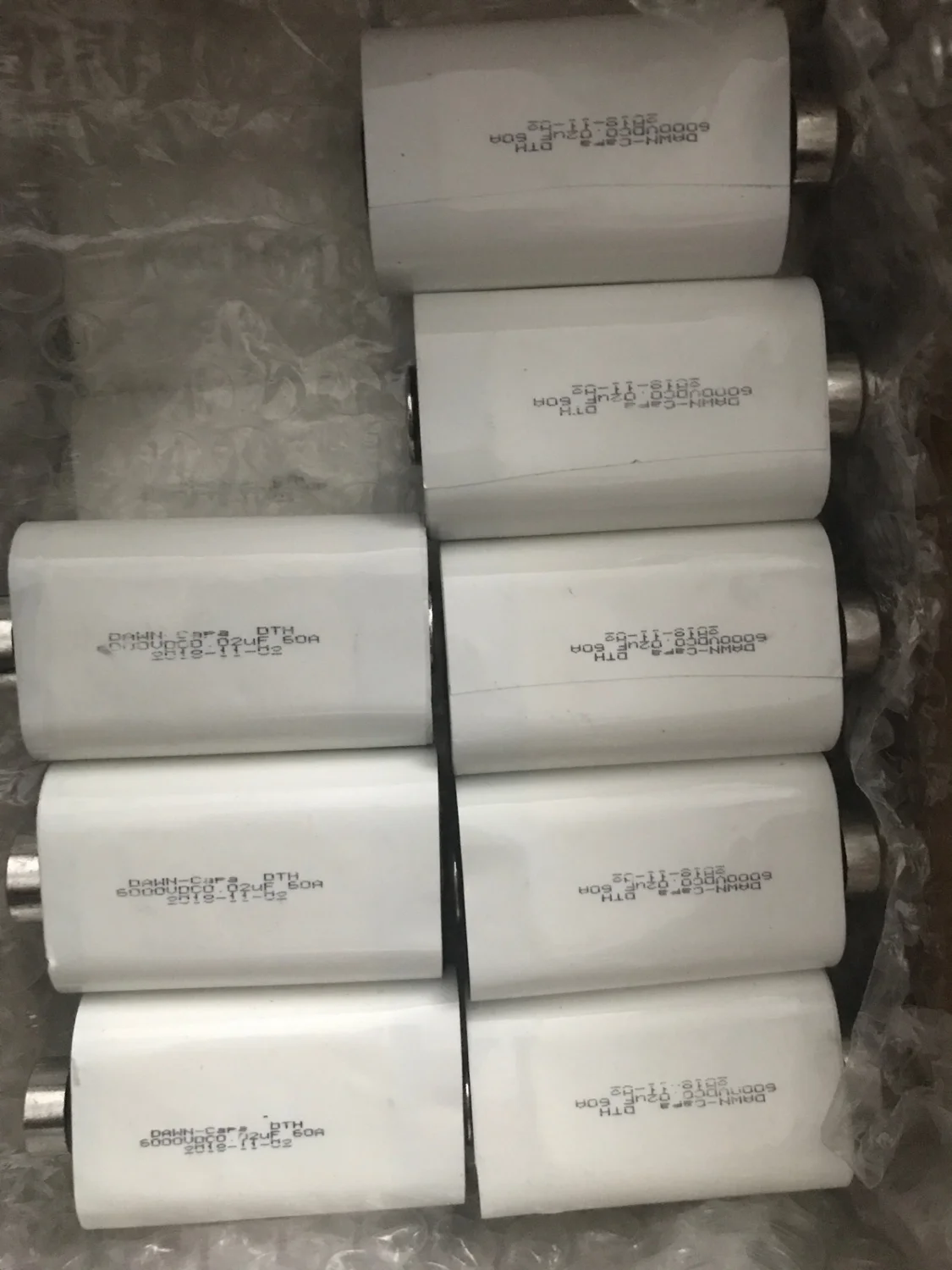 Сверхтонкий резонансный конденсатор 19 мм с беспроводной зарядкой мкФ 3000 В