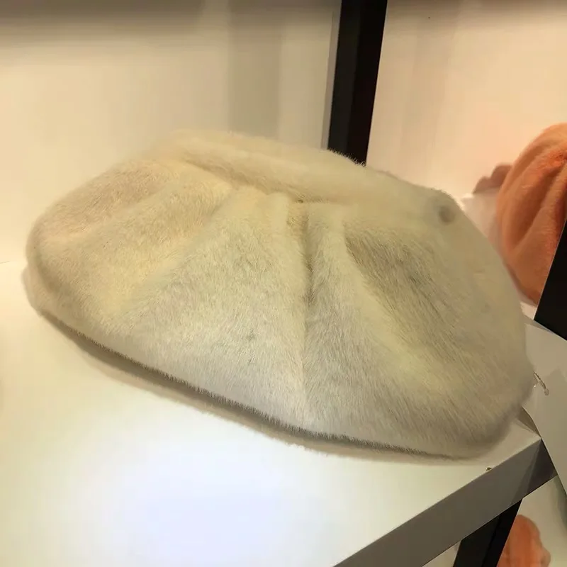 Large white Губчатая накладка мягкий объемный клатч меховой конверт сумка известный дизайнер для женщин кошельки и ручные вечерние сумки для зимы - Цвет: Large white