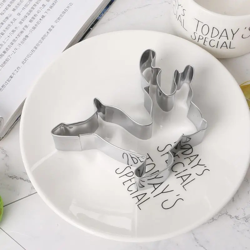 

Christmas Cookie Cutter Stainless Steel Cut Christmas Deer Reindeer Biscuit Mold Cooking Tools Cake Decor