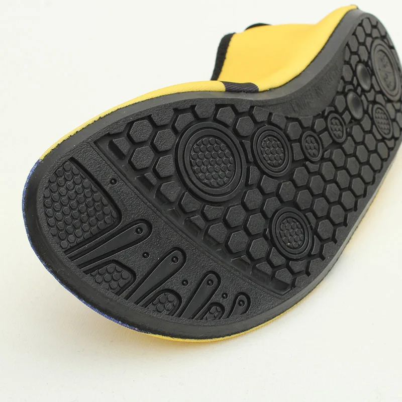 2020 детская пляжная обувь светильник домашние тапочки Детская плавающая мягкая