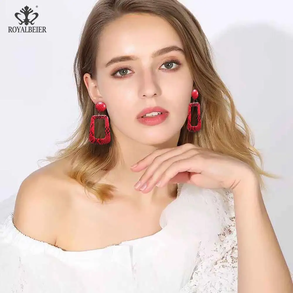 Женские винтажные серьги капельки большие геометрические в виде змеиной