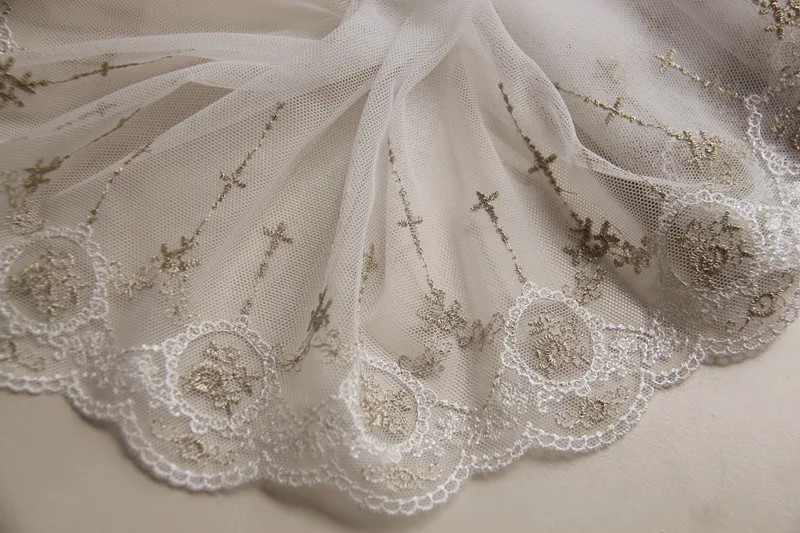 1 ярдов/партия белый цветок вышитые кружева Золотые Нитки DIY швейный материал X538