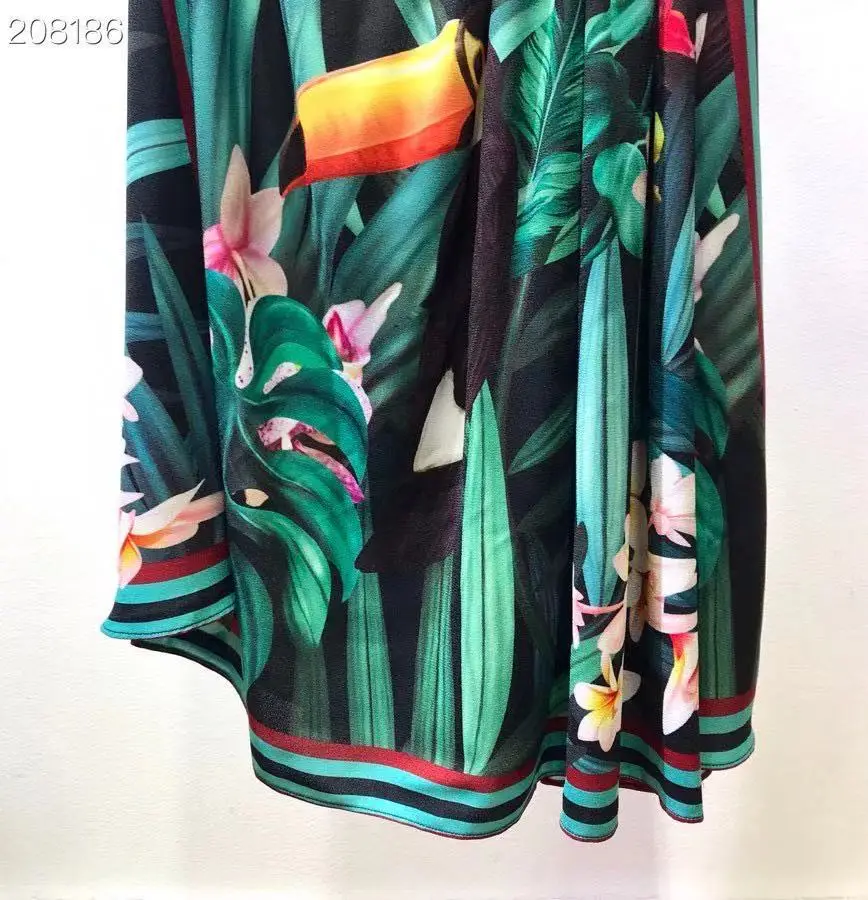 

New 2021 Spring Midi Green Dress Women Spaghetti Strap Sleeveless Charming Floral Print Sexy Casual Runway Dresses