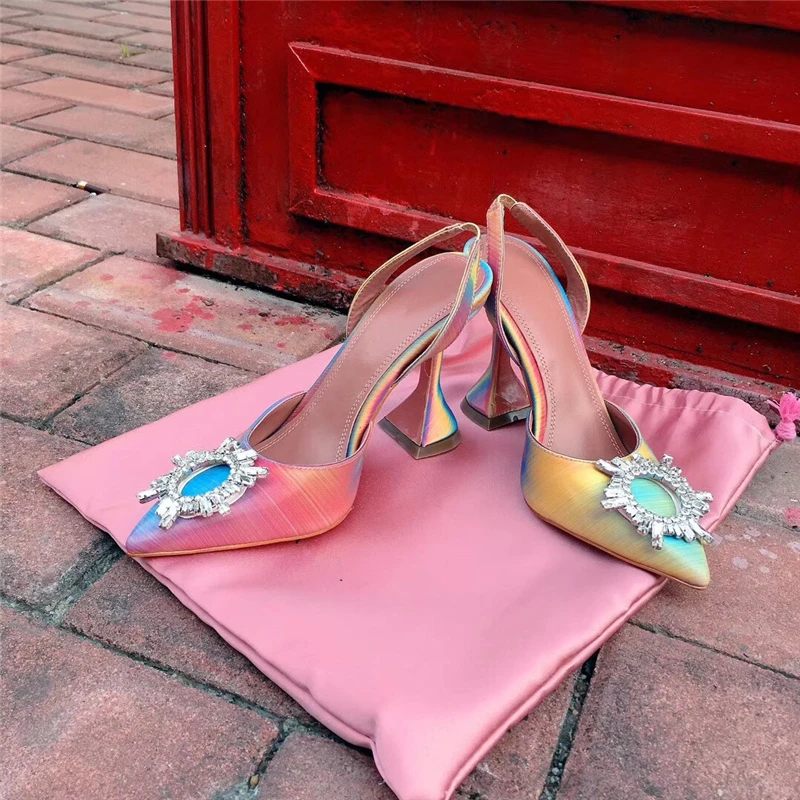 Цветные сандалии-гладиаторы на каблуке в виде Кубка женские пикантные туфли с