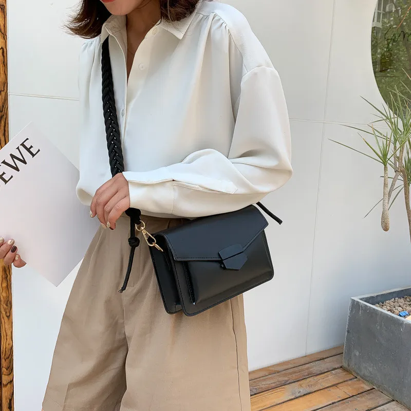 Маленькая сумка через плечо из искусственной кожи для женщин 2020 плетеная Сумка