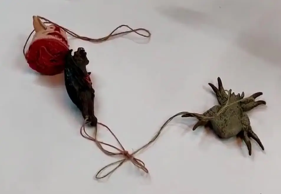 Счастливый Хэллоуин Фальшивая Кровавая Свинья Вид Животного Колье с Подвеской Летучая Мышь Крыса Паук Страшные Подделки Привидение Декор для Висячего Дома.