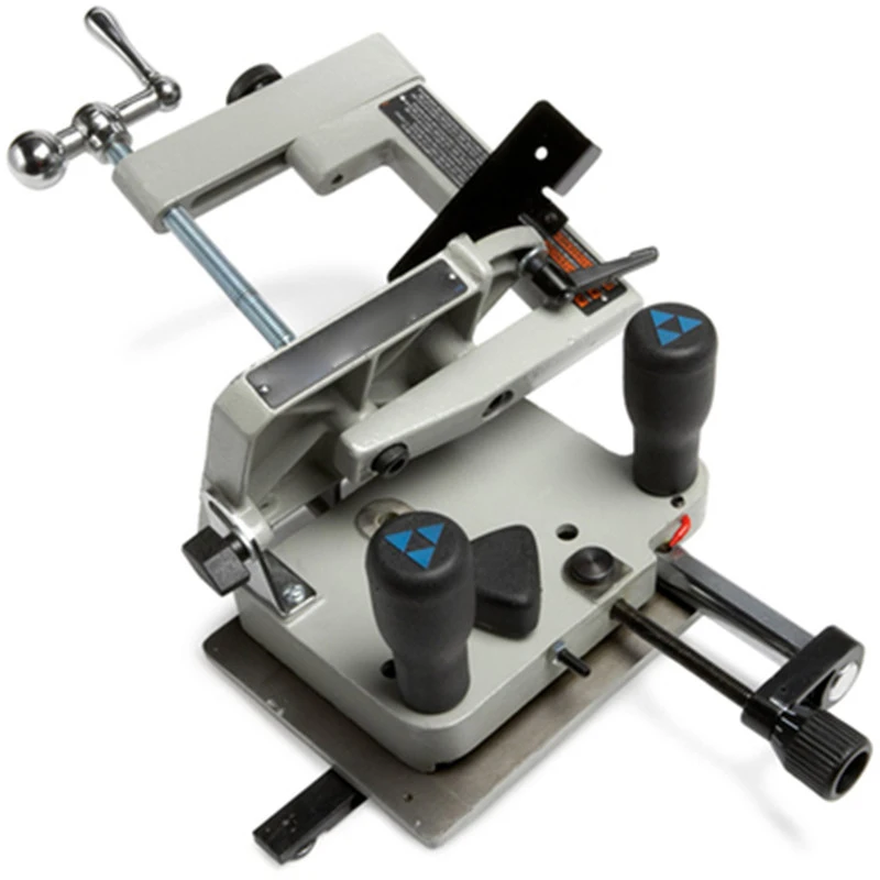 

Настольная пила, приспособление для работ по дереву