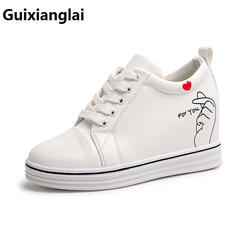 Новинка осени 2018 женская обувь для увеличения роста Корейская версия Baitie