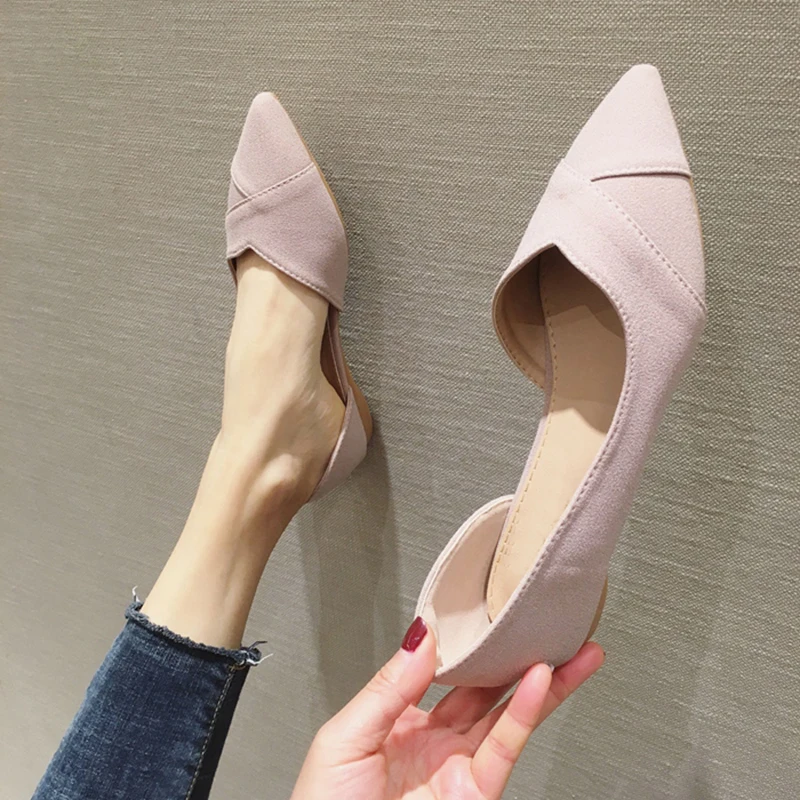 Туфли женские на плоской подошве дышащие удобные мягкая подошва заостренный