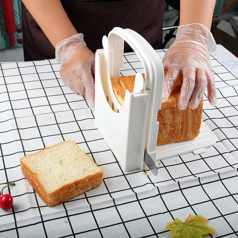 

1PC Bread Slicer Toast Cutter With Cutting Guide Sandwich Maker Slicing Machine Bread Cutter Loaf Toast Slicer Kitchen Tools