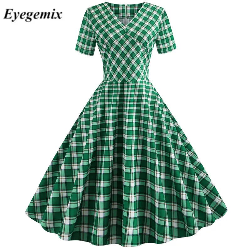 Желтая клетчатая футболка с короткими рукавами и принтом в винтажном стиле