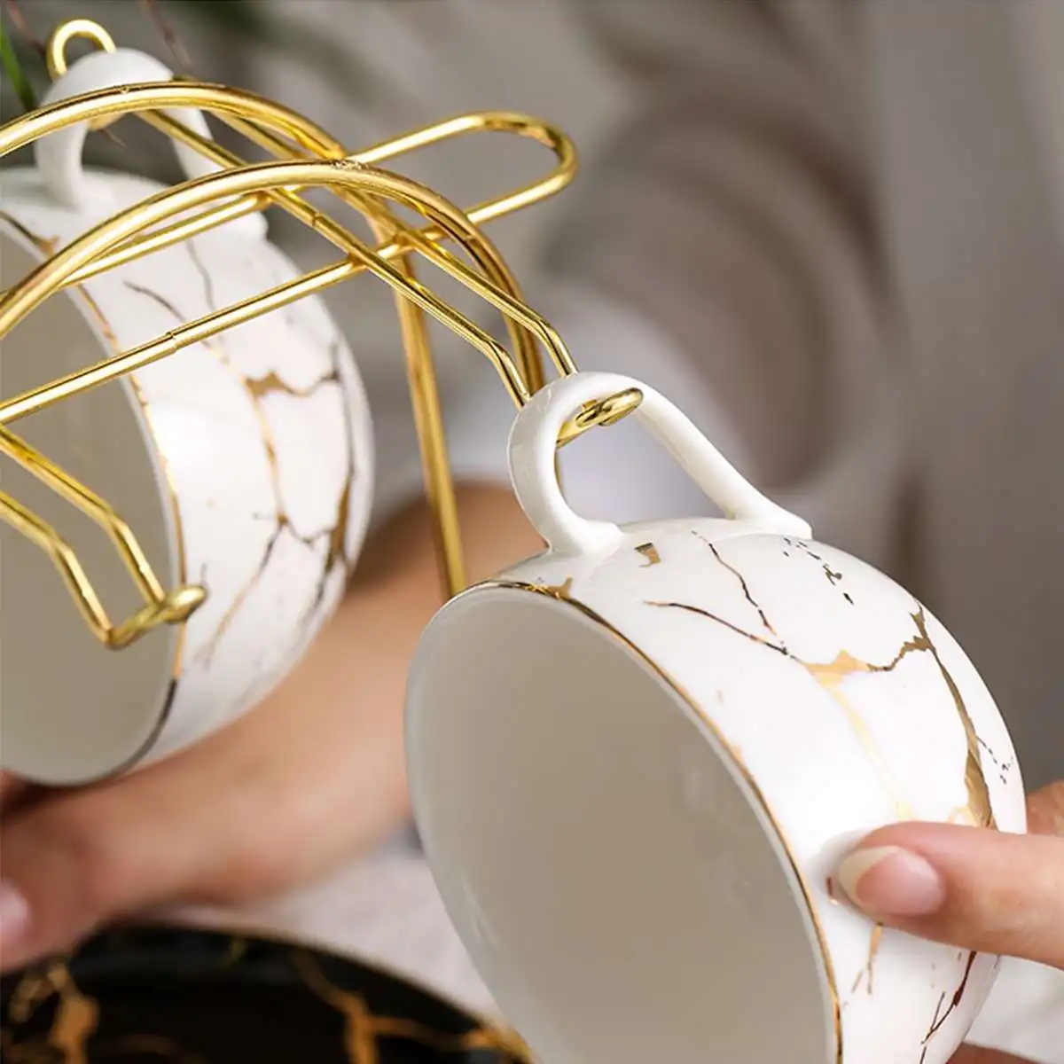 Продажа Подставка для 6 чашек, металлическая зеркальная металлическая подставка для детской комнаты в скандинавском стиле, стойка-органайзер для х... Скидка Подставка для 6 чашек, металлическая зеркальная металлическая подставка для детской комнаты в скандинавском стиле, стойка-органайзер для х...