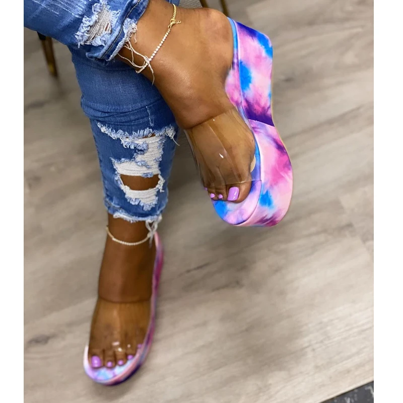 

2021 Новая Летняя женская обувь сандалии на среднем каблуке модные туфли с открытым носом на высоком каблуке с принтом Тапочки ручной работы ...