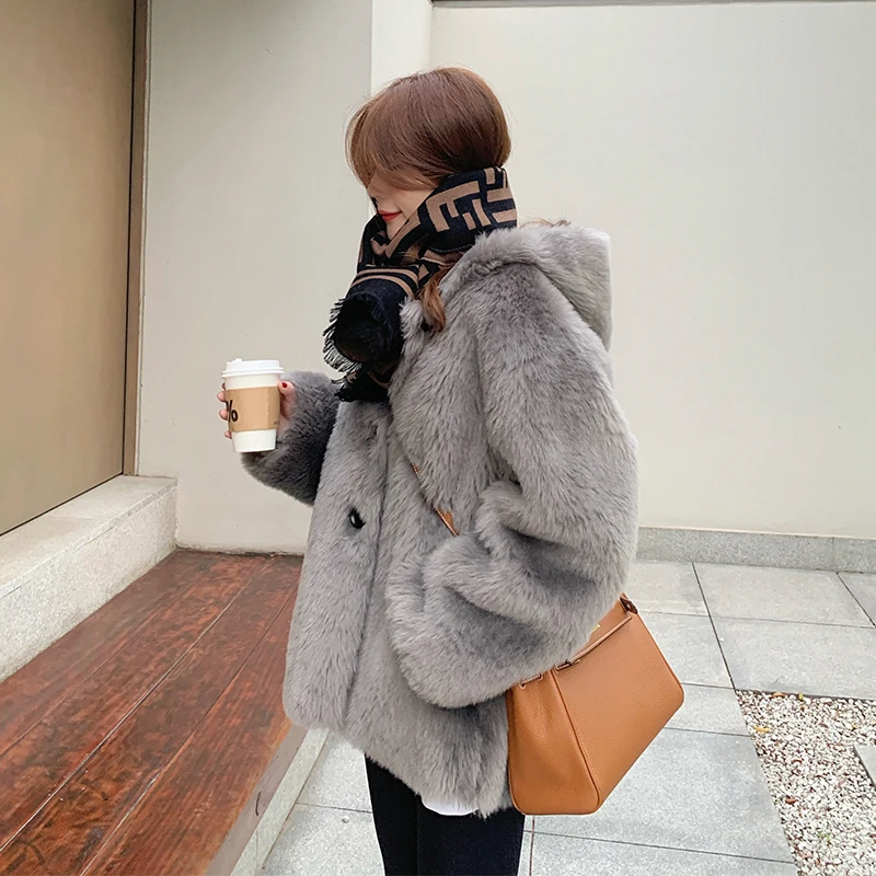 

Women 2021 Winter Fashion Long Sleeve Hooded Coats Female Natural Lamb Fur Jackets Ladies Solid Sheep Shearling Overcoats A39