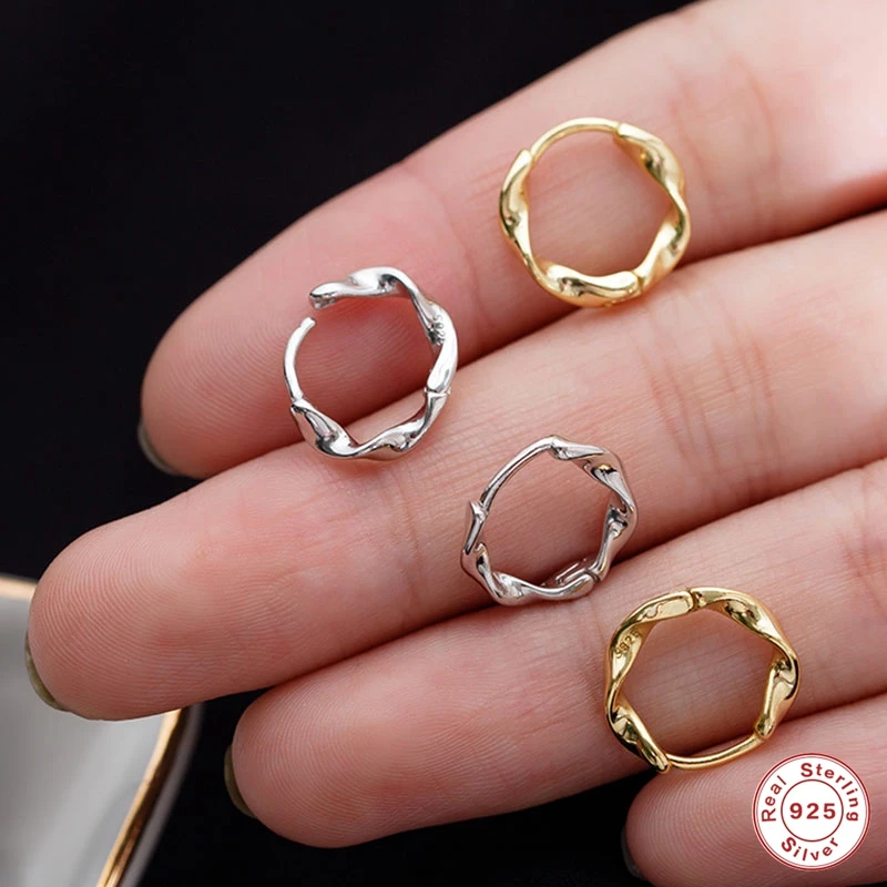 

Aide 925 стерлингового серебра Лидер продаж в Корейском стиле витые серьги для Для женщин простой и изысканной Горячая Semale пикантные, ювелирно...