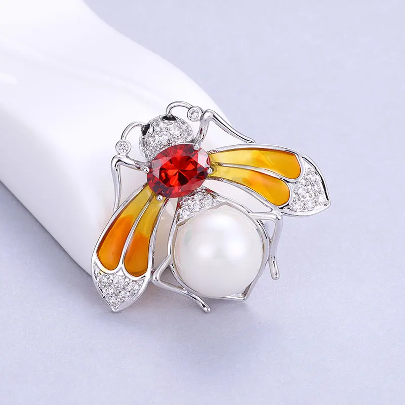 Женская Винтажная брошь в виде пчелы MAIKALE с жемчугом и цирконием подарочные