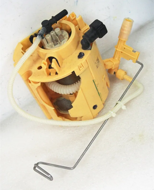 

Б/у оригинальный Топливный насос, дизельный насос, топливный насос, подходит для Mercedes W251 ML CDI A2C53029542