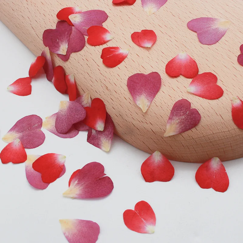 

120pcs 1cm Heart Shape Pressed Dried Rose Flower Petals For Jewelry Pendant Necklace Home Craft DIY Accessories