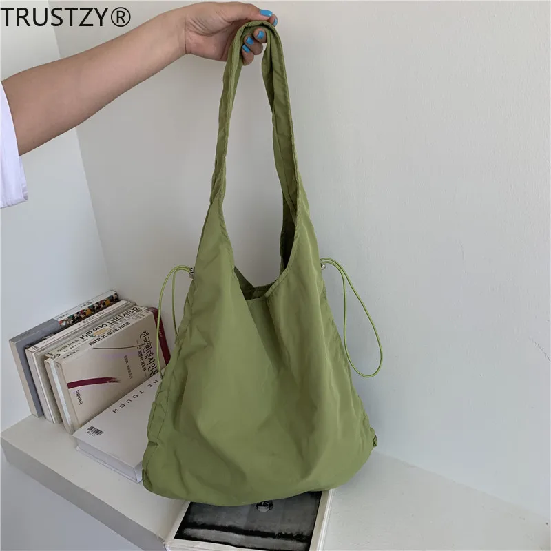 

Bucket Bag WomenWomen Canvas Bag Joker Cute Messenger Bag Shopping Bag Solid Color High Capacity Shoulder Bag Square Bag