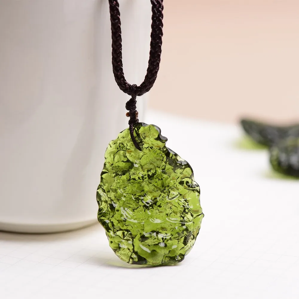 

3-15g Czech Moldavite coloured glaze Glass Green Aerolites Rrystal Stone Crystal Energy Stone Pendant Random Shape Necklace