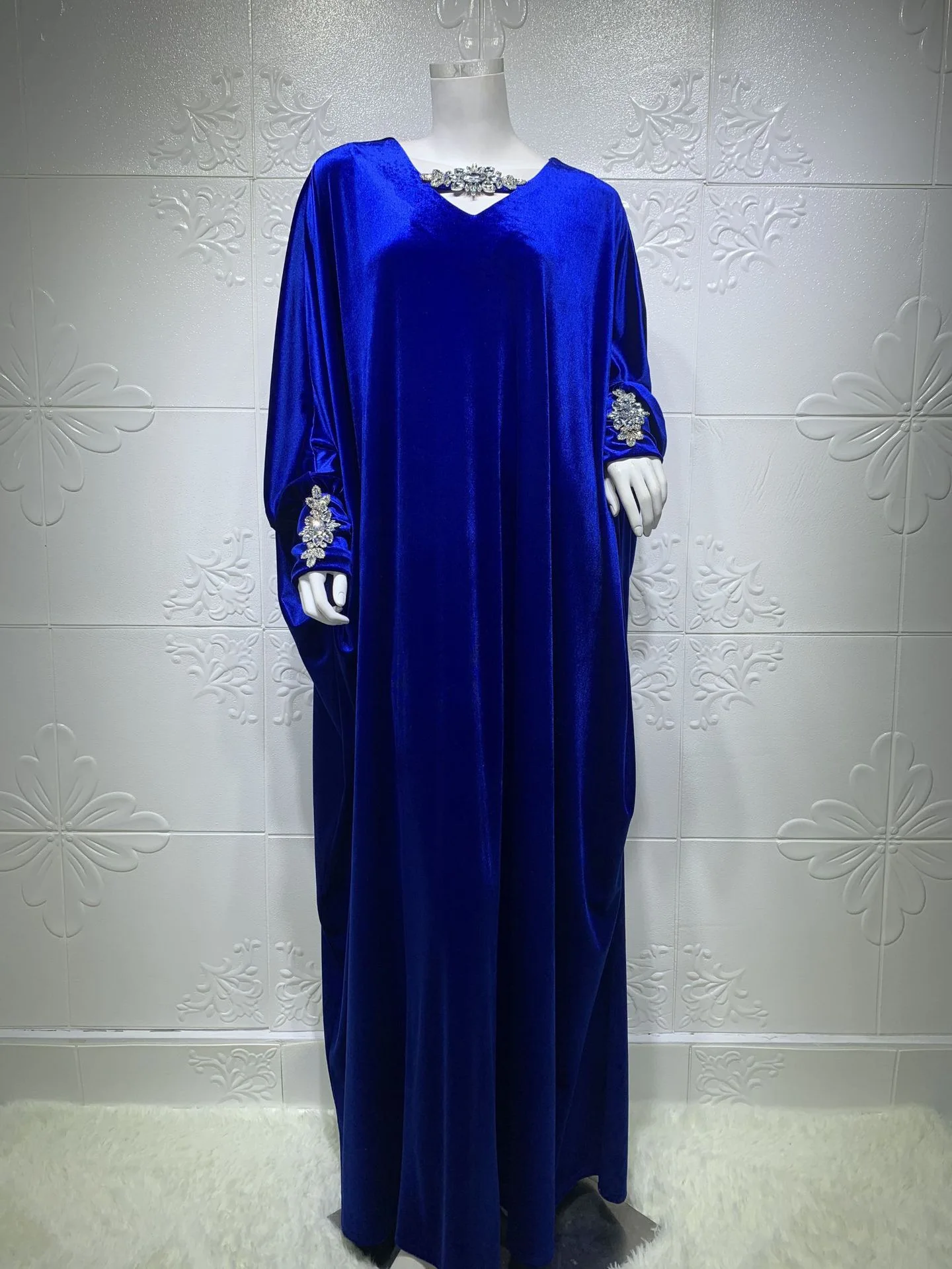 

2021 New New Muslim Islamic Fashion Ladies Abaya Middle East Batwing Sleeve Kaftan BouBou robes africaine For Women