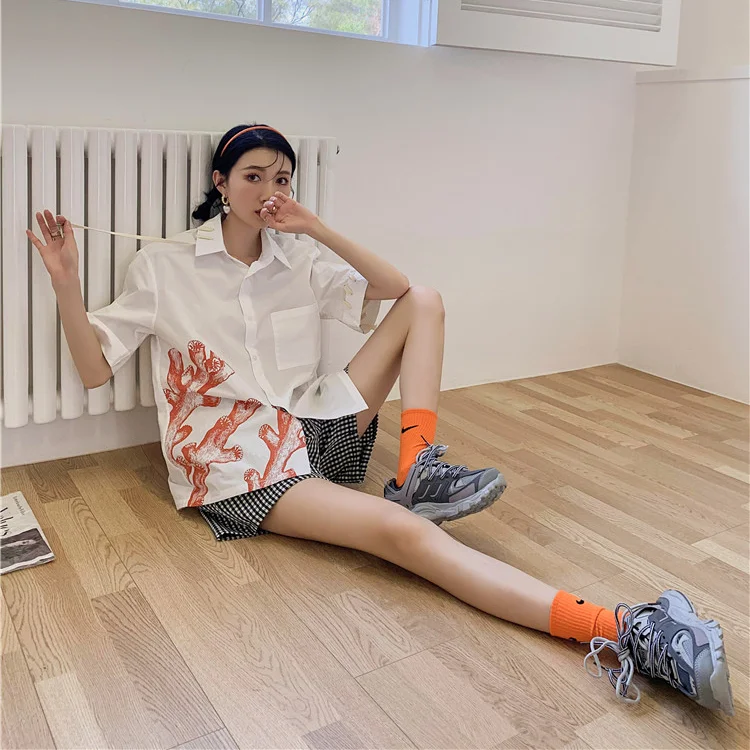 

Korejepo Blouse Women 2021 New Fashion Short Sleeve Loose Harajuku Printed Lapels Wear Rope Shirts Top Tide Femme Blusas