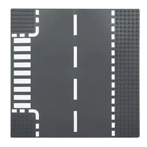 Базовые пластины 32*32 пластмассовые малые строительные блоки совместимые с