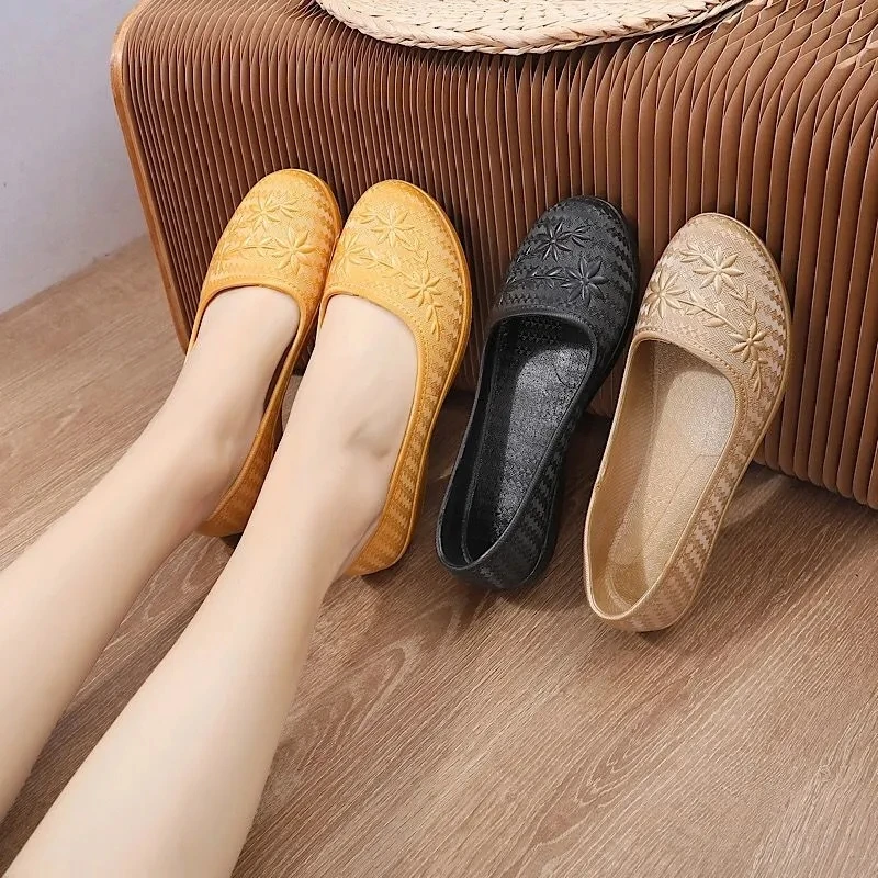 Waterproof Restaurant Work Shoes Women's Loafers Rain Shoes Woman PVC Galoshes Kitchen Shoes Ladies Slip Ons Flat Rainy Shoes