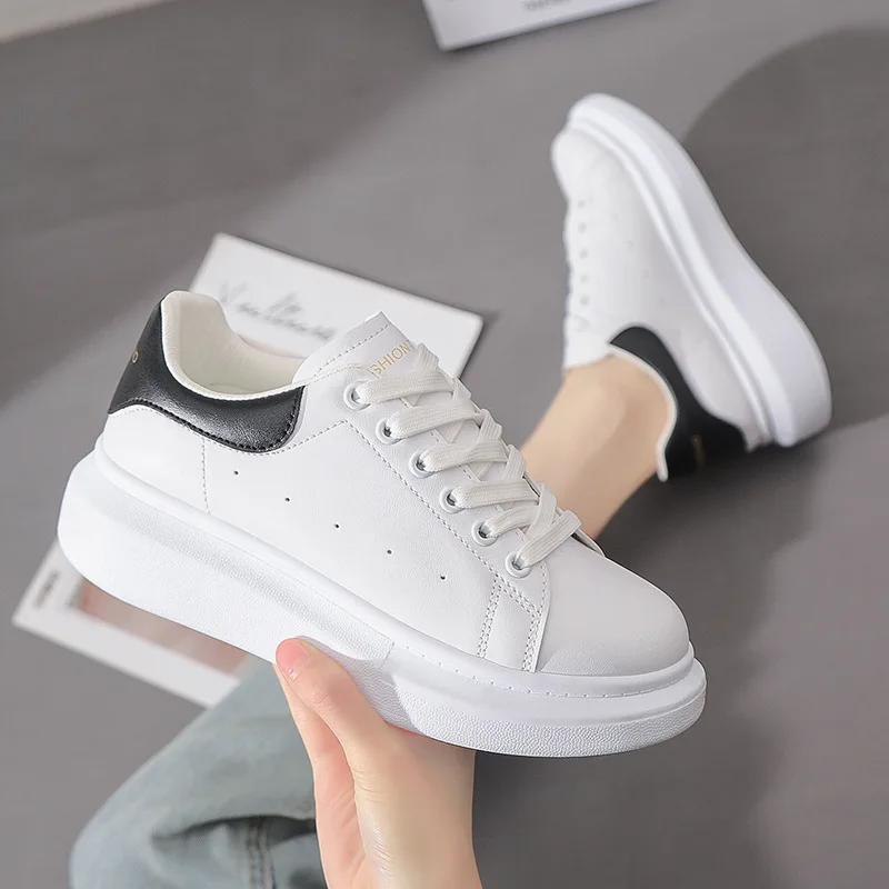 

2020 White Thick Bottom Vulcanized Shoes Ladies All-match Low To Help Students Breathable Casual Sports Shoes for Women