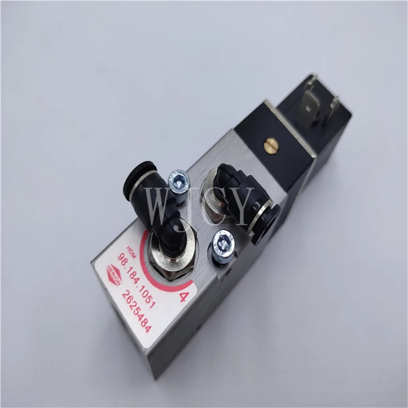 SM102 CD102 SM74 SM52 детали машины 61.184.1051 98.184.1051 4/2 ходовой клапан