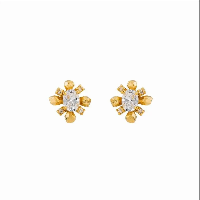 

CMajor Fashion Brass Jewelry Delicate Zircon Flower Shape Temperament Personality Elegant Gold Color Stud Earrings for Women