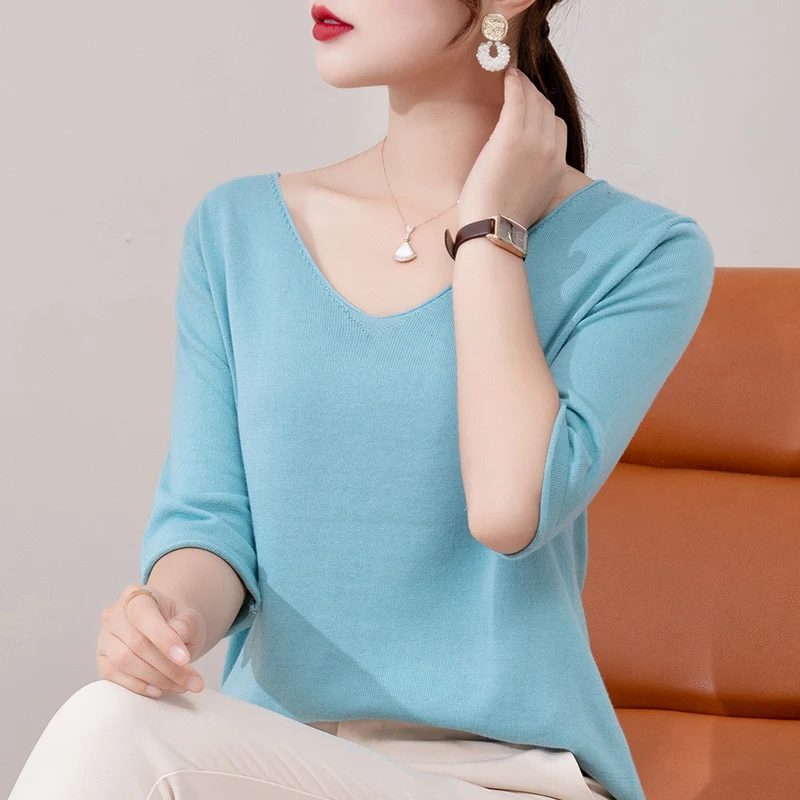 

Casual loose V-neck sweater solid color ladies knitted pure cotton mid-sleeve sweater regular pullover Spring and Autumn Selling