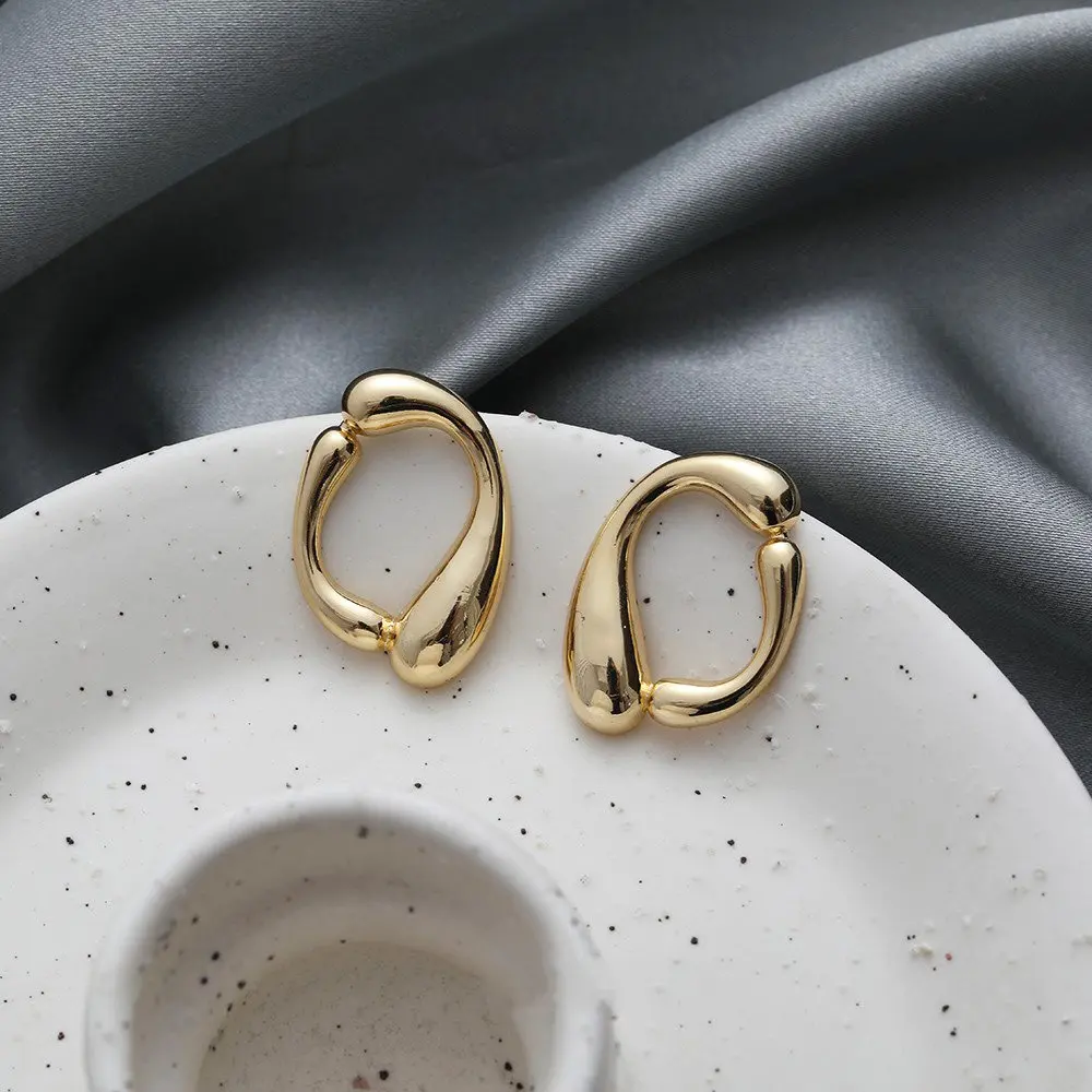 

2PCS 14K Gold Plated Women's Irregular Stud Earrings Design Fashion Jewelry Charms Copper Ear Decor