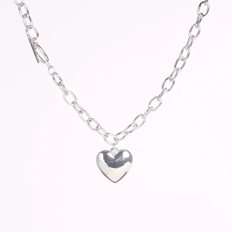 

New Trendy European and American Retro Love Heart Water-wave Chain Necklaces for Women Girls Personalized Jewelry Wholesale Bulk