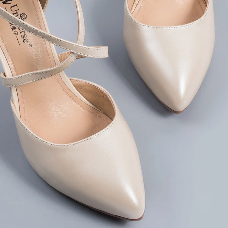 Туфли лодочки женские из натуральной кожи на очень высоком каблуке с острым