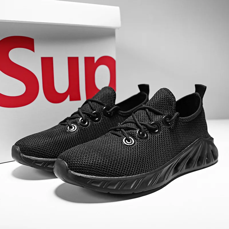 

Low Cut Big Size CheapMen Sneakers Comfortable Breathable Running Shoes Men Outdoor Lightweight Jogging Shoes Men Zapatillas