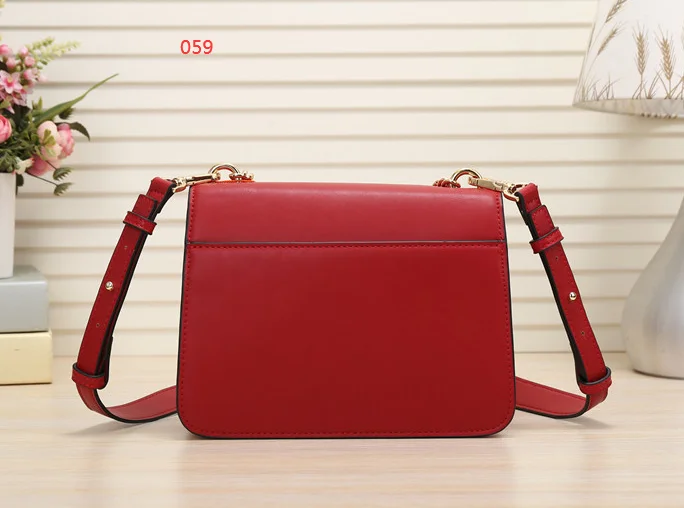 

High Quality women Pu Leather Fashion Small Gold Chain Bag Cross body Pure Color Handbag Shoulder Messenger Bags #059