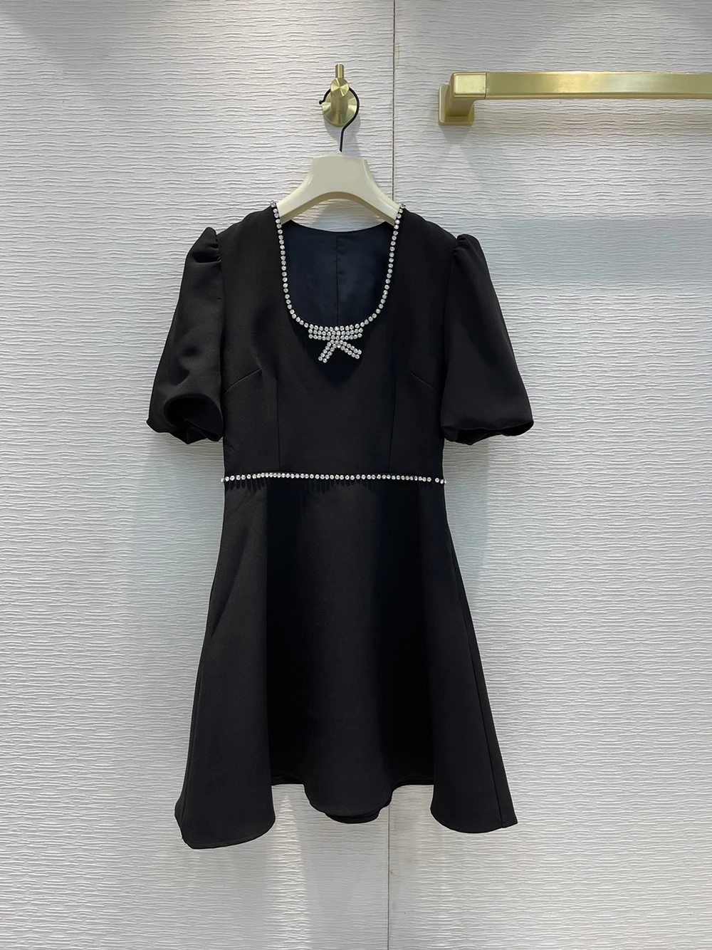

2021 spring summer crystal bow black dresses women high quality puff sleeve dress