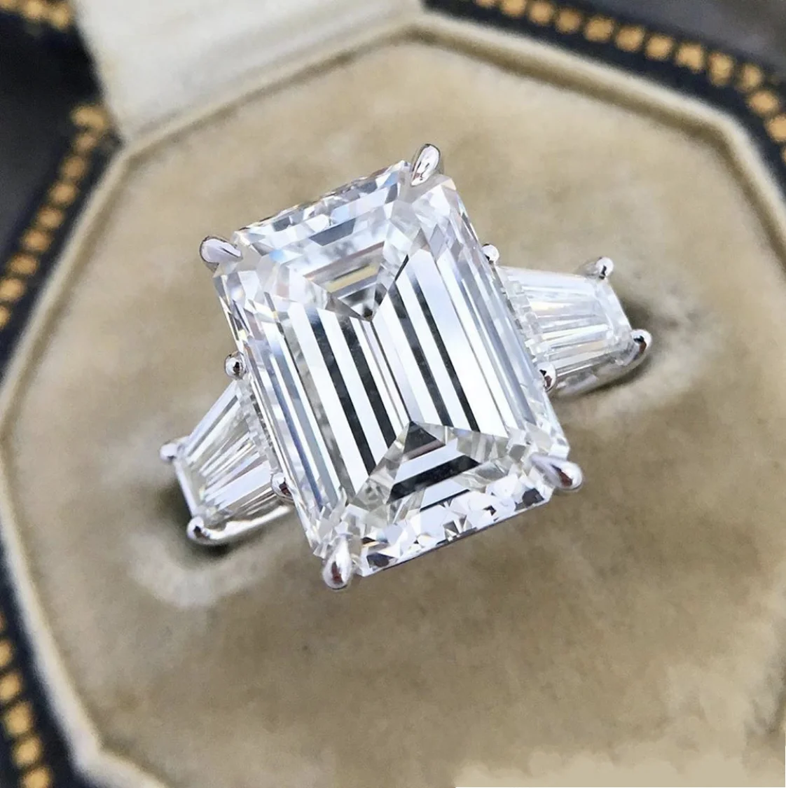 

Original 925 Sterling Silver 5ct Emerald cut Created Moissanite Wedding Engagement Cocktail Diamond Rings for Women Fine Jewelry