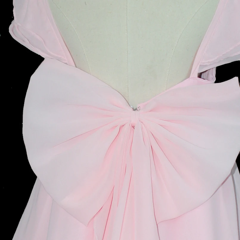 

Sailor Moon Cosplay Costume Small Lady Chibiusa Pink Sleeping Dress For Adult Women Halloween Ball Gown Dresses