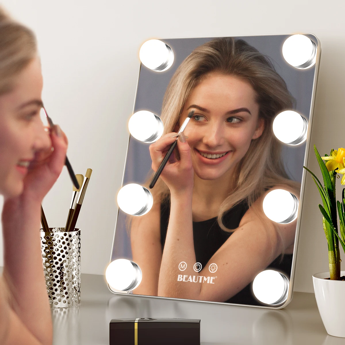 

Desktop Mirror Make Up Mirror Dresser Mirror with Led bulbs Touch Control Mirror LED Bulbs Mirror Frame HD Glass Outdoor Mirror