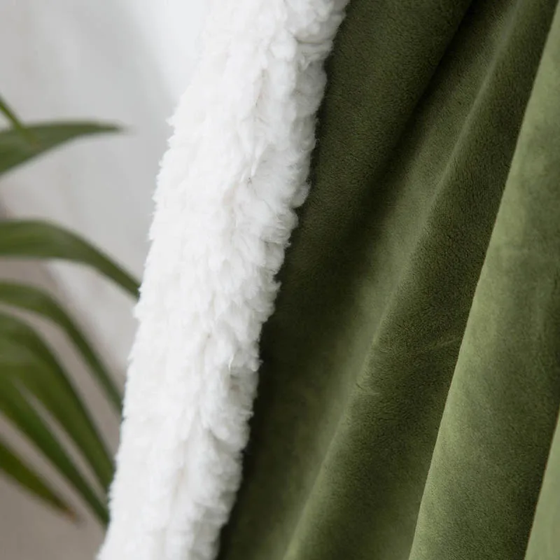 Двухслойное теплое меховое одеяло зимнее бархатное постельное белье покрывало