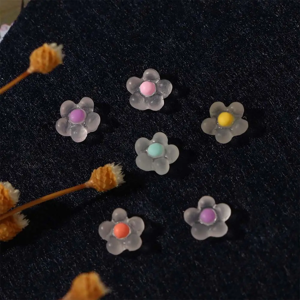 

Nail Art Small Flower Charm Exquisite Color Flower Resin Petal Nail Jewelry Manicure Accessories