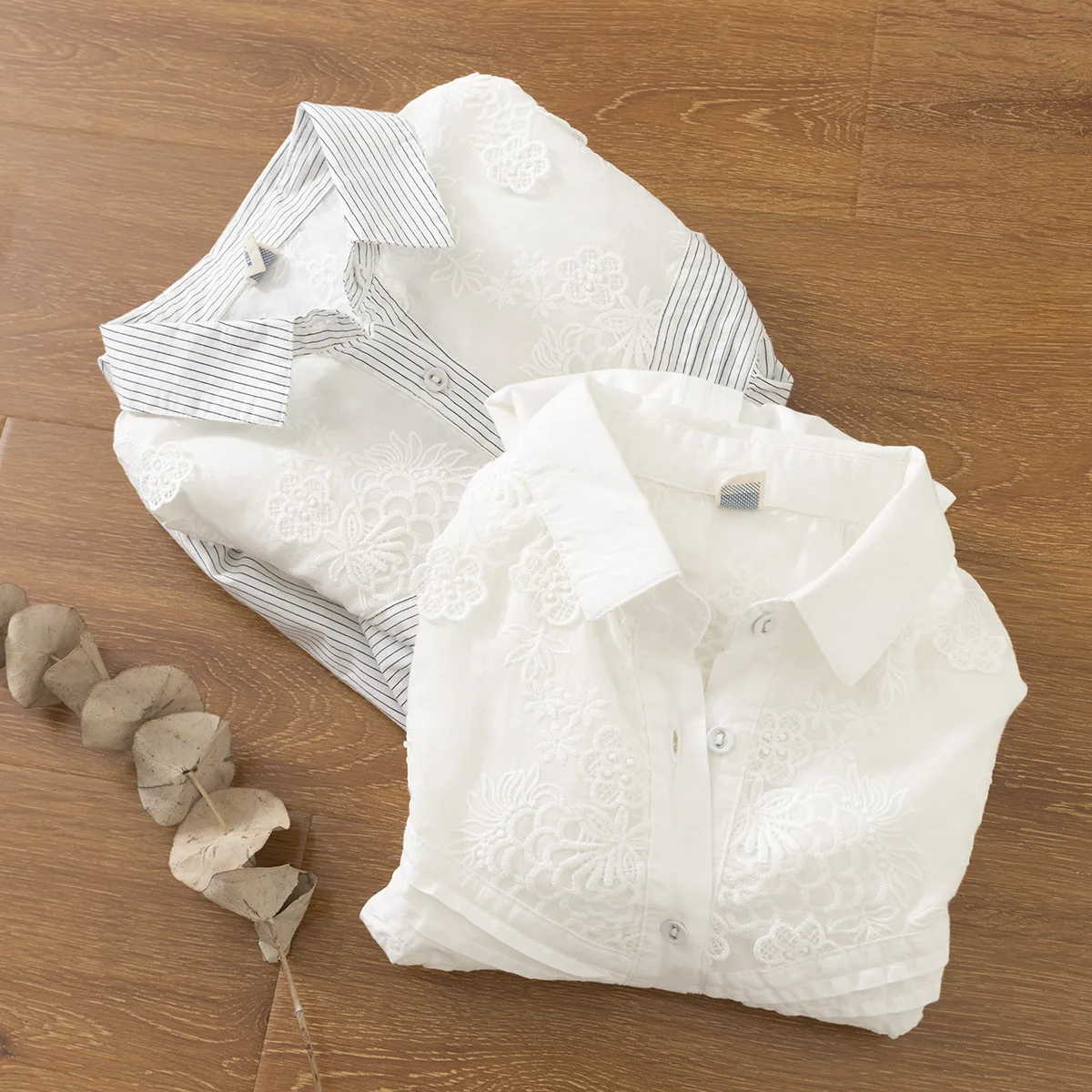 

Женские милые вышивка кружевная рубашка с длинным рукавом