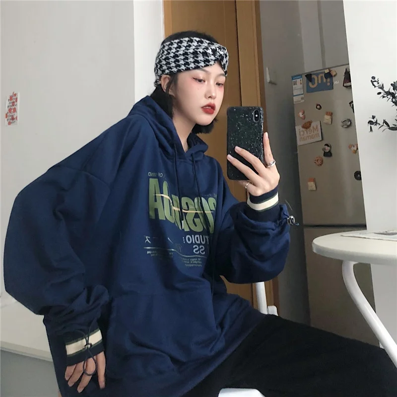 

Harajuku Style Loose Letter Printing