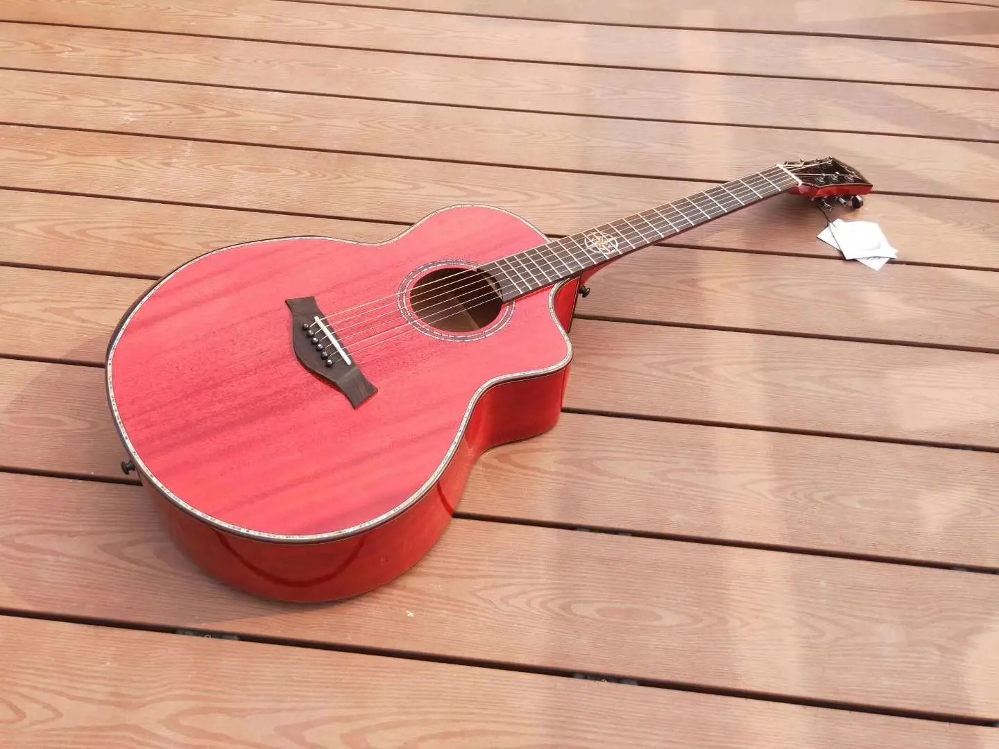 41 размер твердая верхняя акустическая гитара с подлокотником в красном цвете |