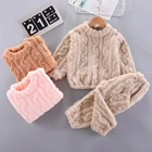 Одежда для маленьких мальчиков, осенне-зимняя фланелевая теплая детская Домашняя одежда, однотонная плюшевая Пижама для мальчиков и девочек, из двух предметов