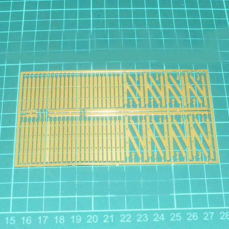 1 комплект модель корабля рейка высота 29 мм латунная травленая Три рельса