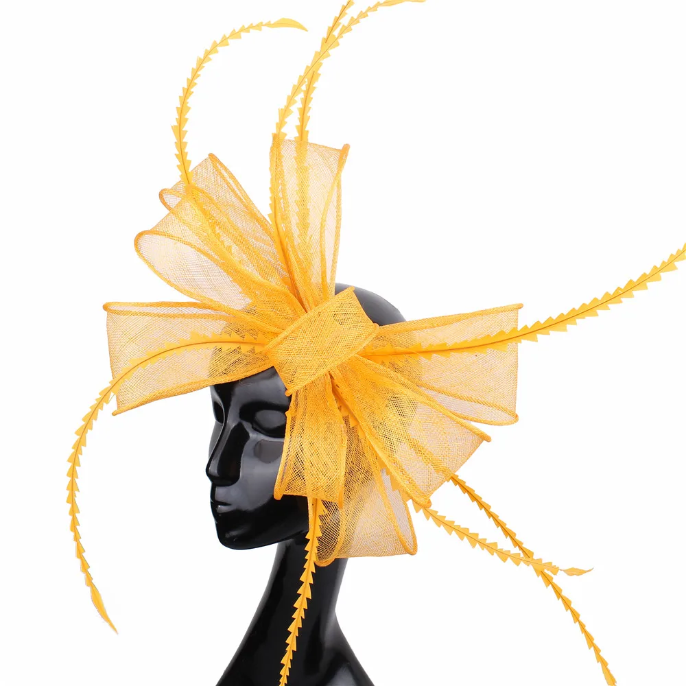 Очаровательные Элегантные церковные шляпы sinamay, головной убор для невесты, головной убор для волос, винтажная женская шляпа с перьями, модная шляпа с большим бантом